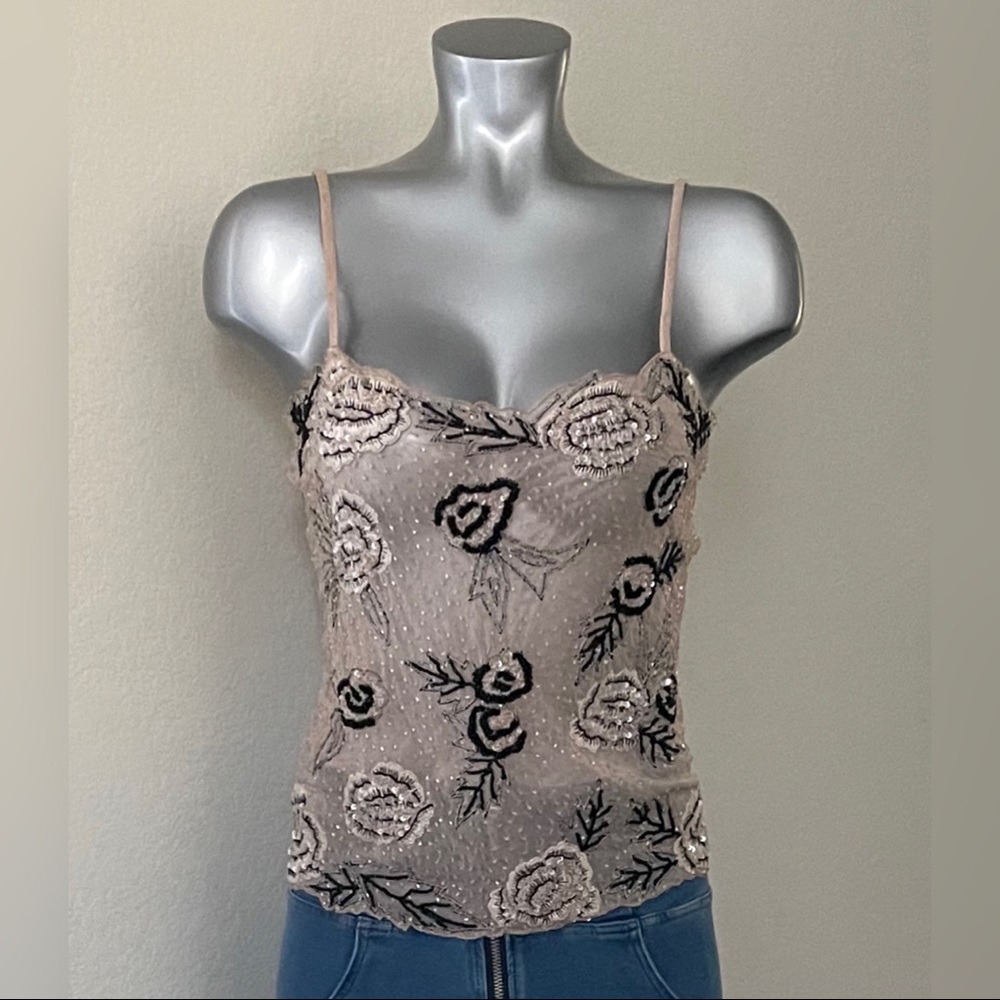 Victoria’s Secret Moda Semi Sheer Cami - Picture 2 of 9